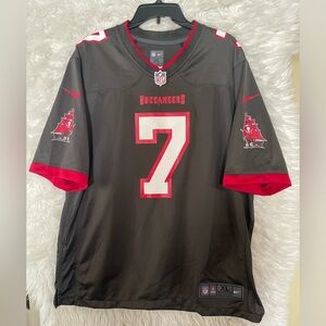 Tampa Bay Buccaneers Leonard Fournette #7 Nike On Field Football Jersey. Size XL